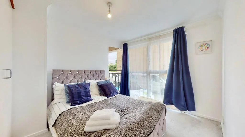 85 Tivoli Court, Rotherhithe Street, London, Se16 5Ud Apartment London